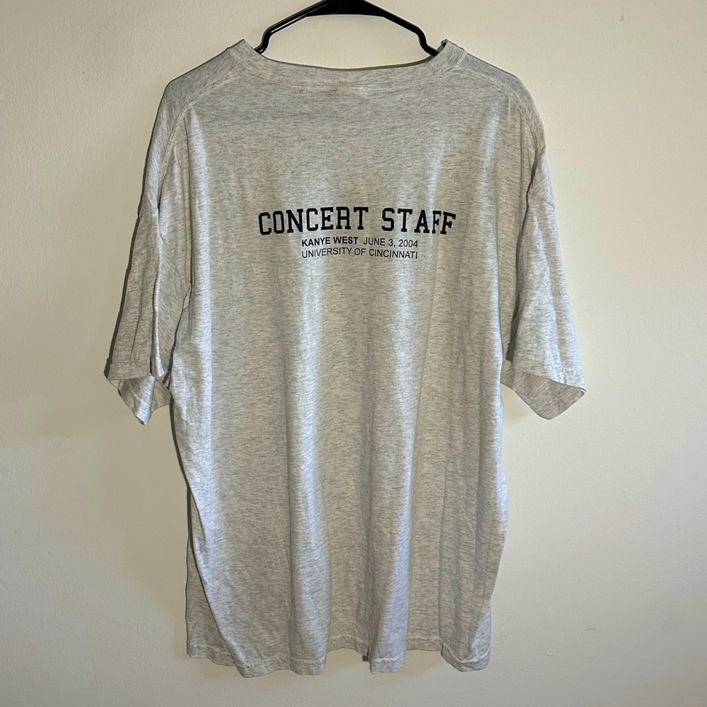ULTRA RARE!! Vintage Kanye 04 College Dropout Kanye West Staff Tour Tee